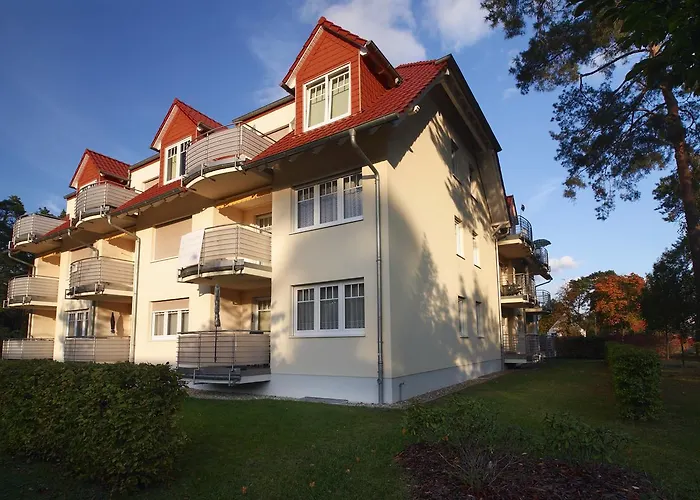 Ferienwohnung Ursula in der Villa zum Kronprinzen direkt gegenüber der Saarow Therme