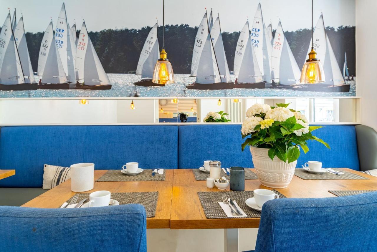 Ursula In Der Zum Kronprinzen Direkt Gegenueber Der Saarow Therme Bad Saarow
