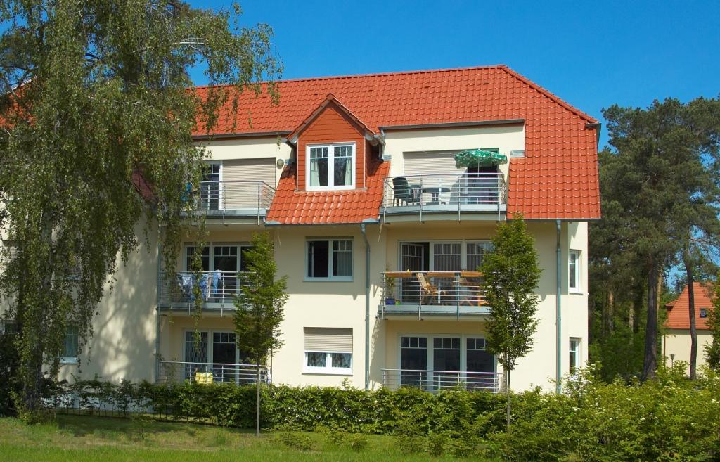 Apartment Ursula In Der Zum Kronprinzen Direkt Gegenueber Der Saarow Therme