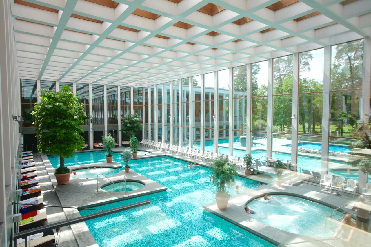 Ursula In Der Zum Kronprinzen Direkt Gegenueber Der Saarow Therme Apartment